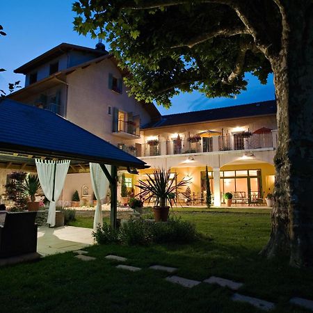 Logis Auberge Saint Simond エクスレバン エクステリア 写真