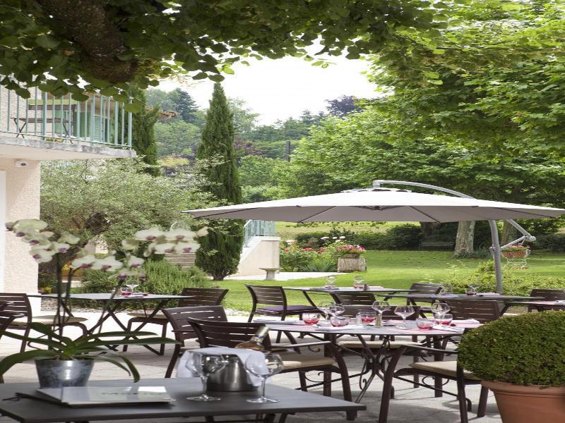 Logis Auberge Saint Simond エクスレバン エクステリア 写真