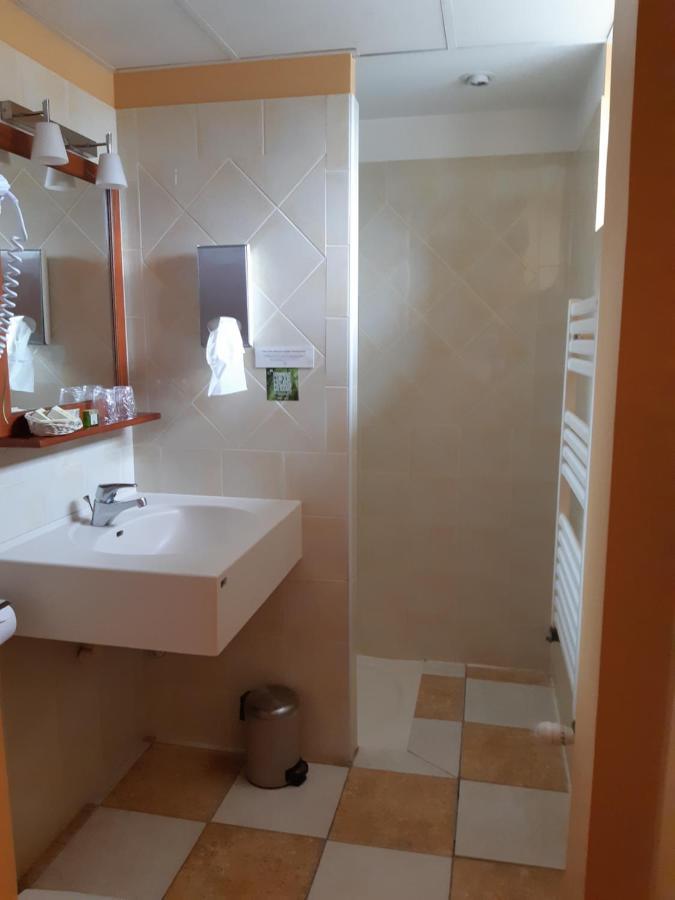 Logis Auberge Saint Simond エクスレバン エクステリア 写真