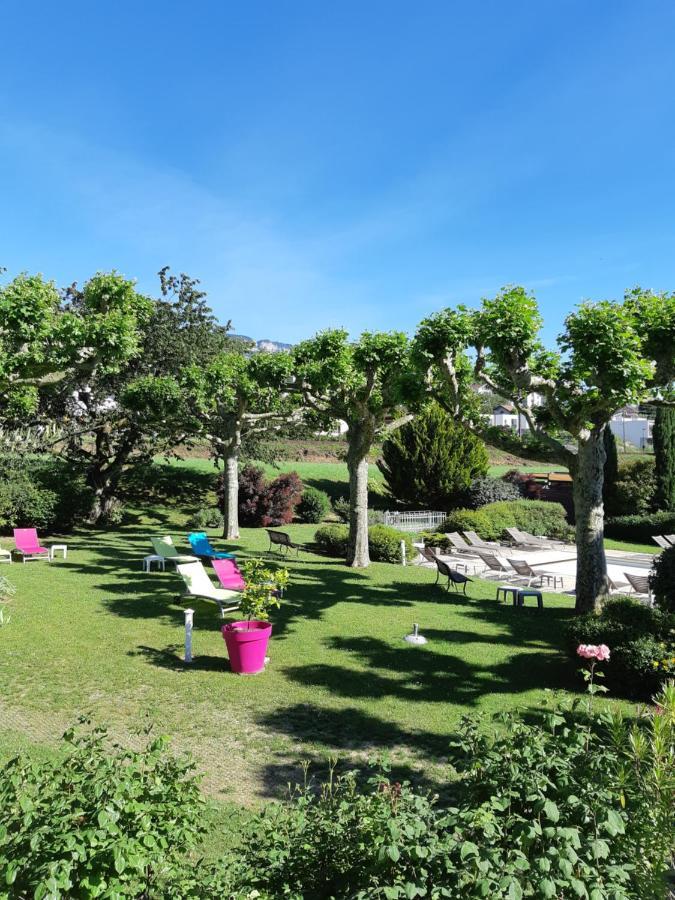 Logis Auberge Saint Simond エクスレバン エクステリア 写真