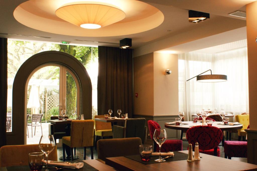 Logis Auberge Saint Simond エクスレバン エクステリア 写真