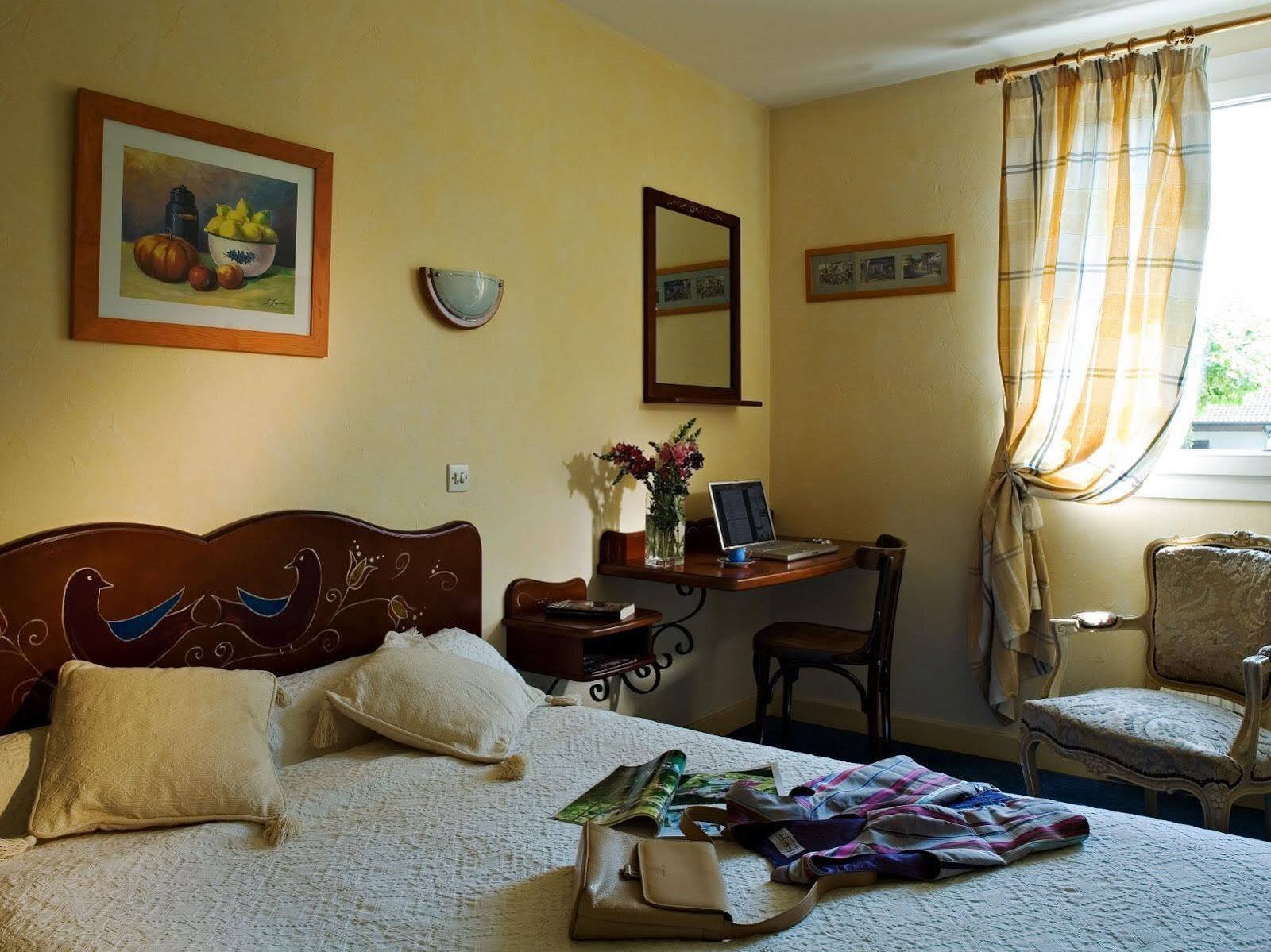Logis Auberge Saint Simond エクスレバン エクステリア 写真