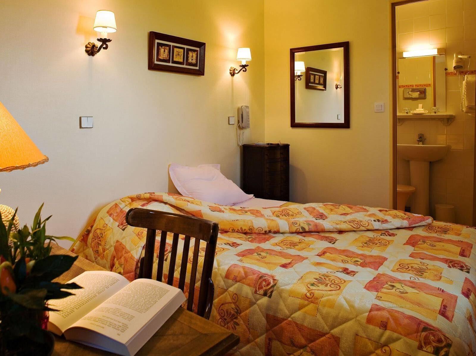 Logis Auberge Saint Simond エクスレバン エクステリア 写真