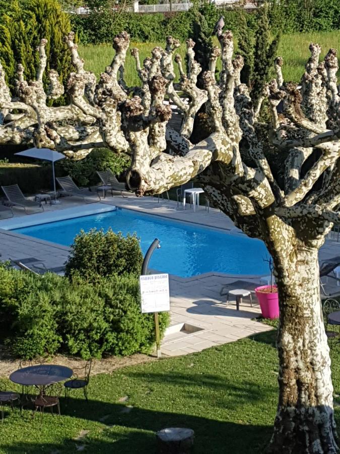 Logis Auberge Saint Simond エクスレバン エクステリア 写真