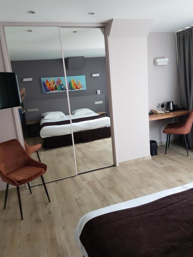 Logis Auberge Saint Simond エクスレバン エクステリア 写真