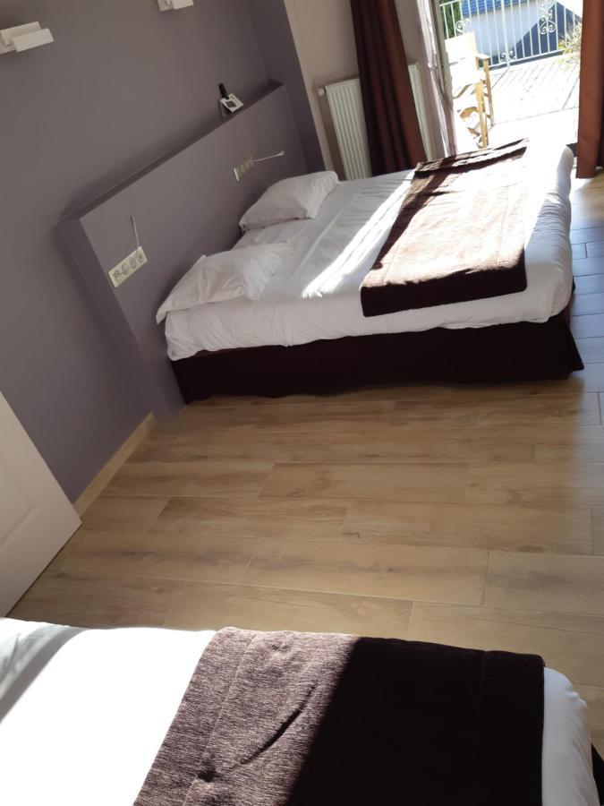 Logis Auberge Saint Simond エクスレバン エクステリア 写真